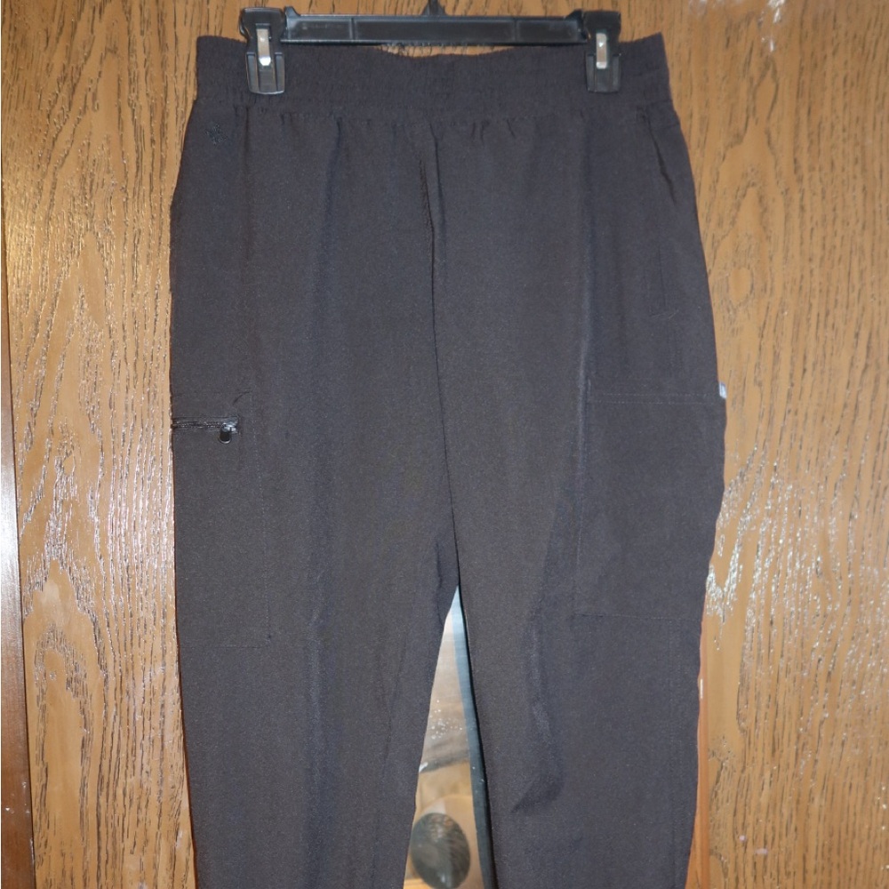 Med Couture Black Jogger Scrub Pants